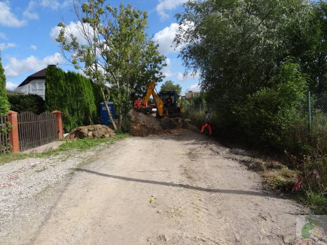 Budowa dróg gminnych na Osiedlu Kwiatowym w Kobylnicy wraz z budową sieci kanalizacji deszczowej etap I