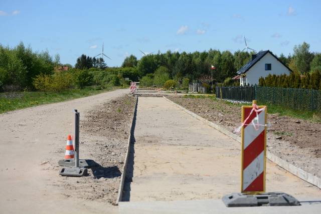 Budowa odcinka drogi gminnej – ul. Kalinowa w Kobylnicy